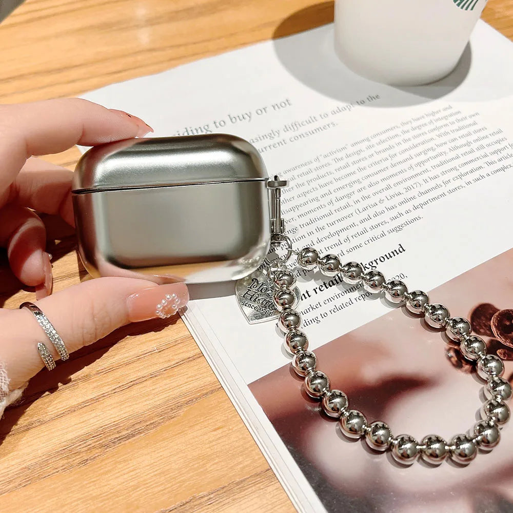 AirPods Case with Heart Bracelet Chain | Kalp Bileklikli AirPods Kılıfı